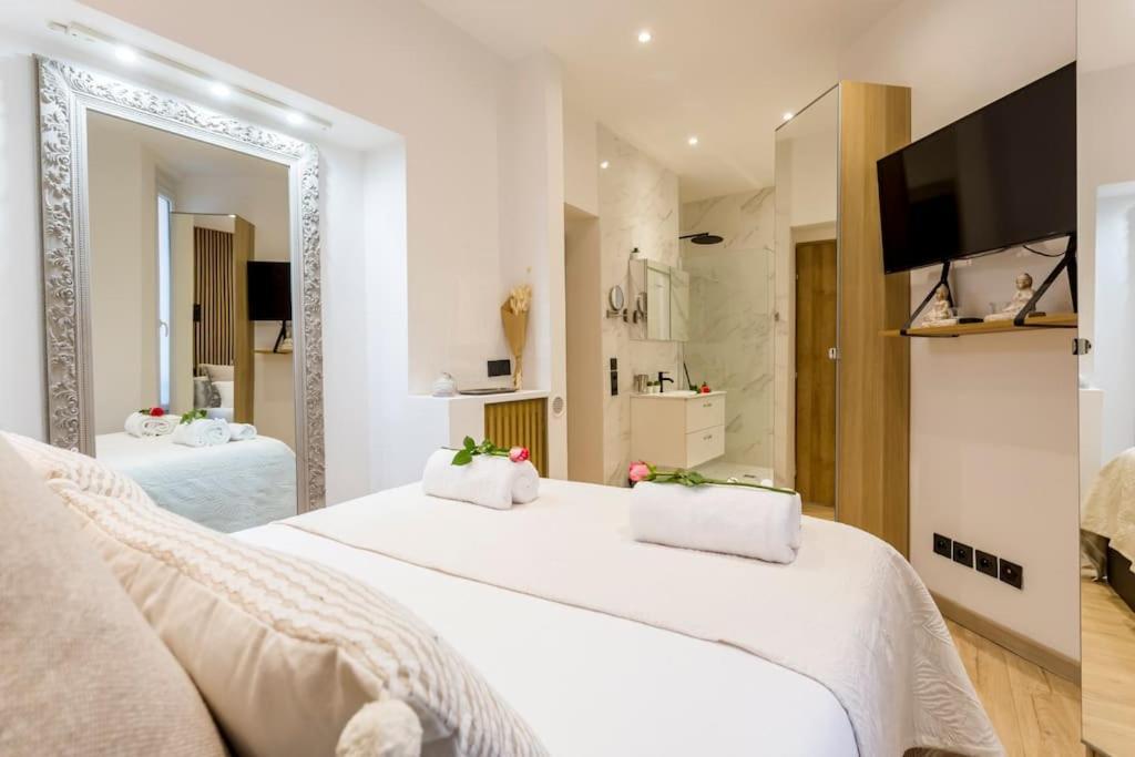 Suite Paris, Tour Eiffel, Champs Elysees Eksteriør bilde