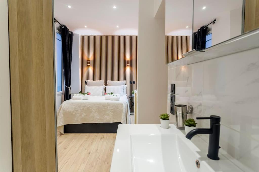 Suite Paris, Tour Eiffel, Champs Elysees Eksteriør bilde